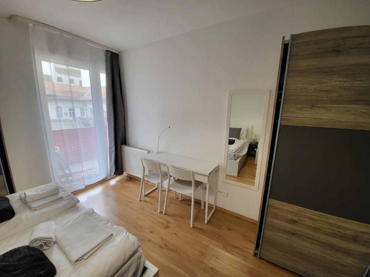 Sdp Futo Apartment Budapest Luaran gambar