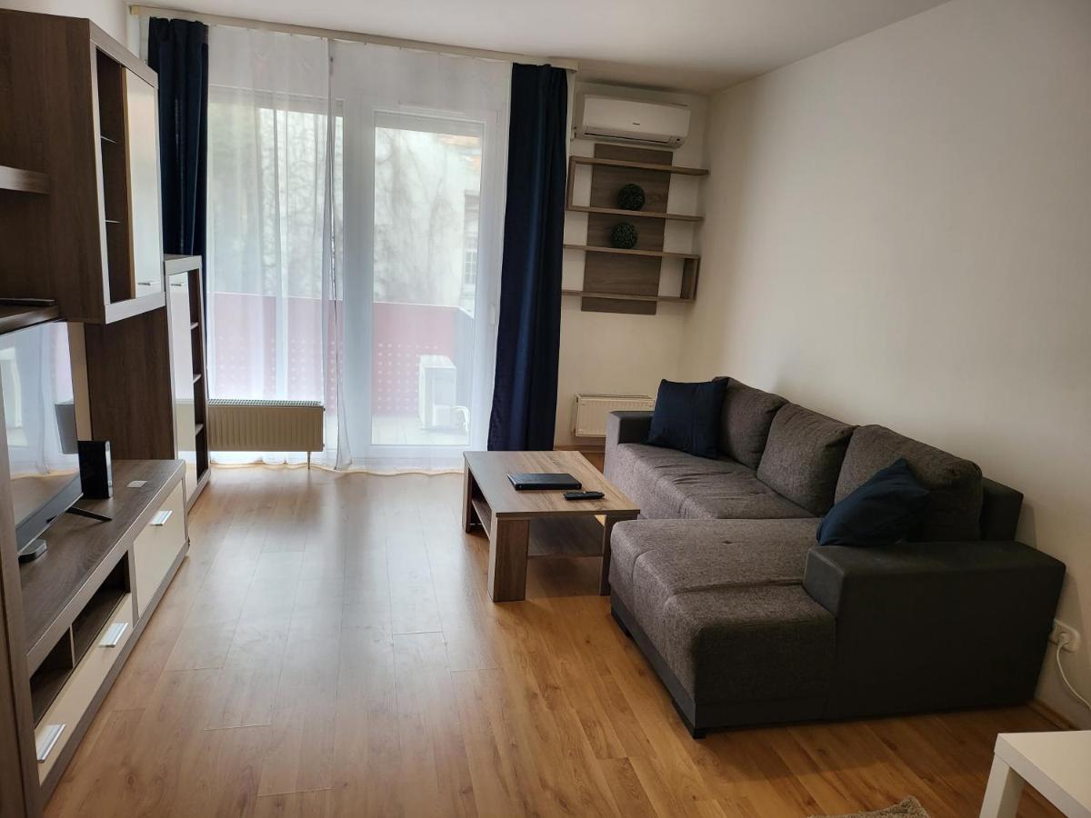 Sdp Futo Apartment Budapest Luaran gambar